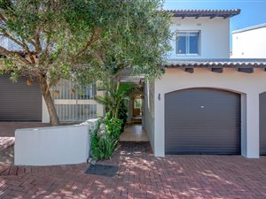 3 Bed Townhouse in Umhlanga Rocks