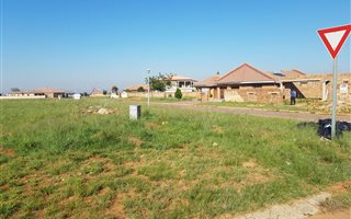 1242 m² Land available in Cultura Park