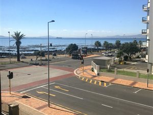 1 Bed Apartment in Mouille Point