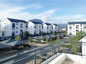 2 Bed Apartment in De Velde