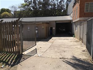 220 m² Industrial space in Glen Anil