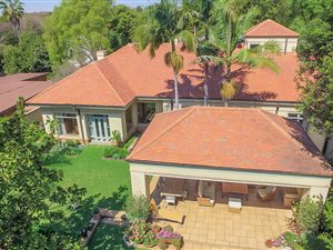 4 Bedroom House in Waterkloof