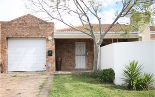 3 Bedroom House in Uitzicht