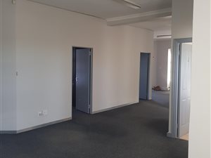 112 m² Commercial space in George East