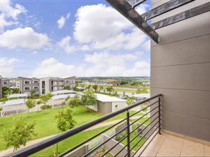 2 Bed Apartment in Dainfern