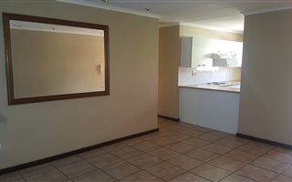 3 Bedroom Townhouse in Magalieskruin