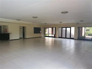 2 Bed Apartment in Glenvista