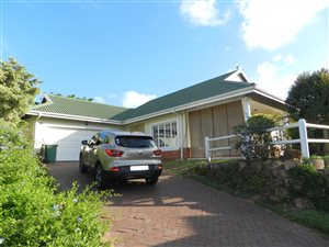 3 Bed Simplex in Mt Edgecombe Estate 1 & 2