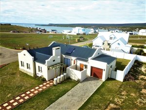 3 Bed House in Witsand