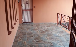 5 Bedroom House in Loevenstein