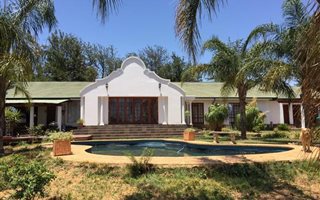 2.1 ha Farm in Tijger Valley and surrounds