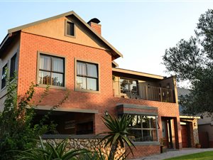 4 Bedroom House in Candlewoods Estate