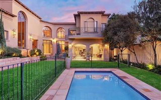 4 Bedroom House in Benmore Gardens