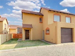2 Bed Townhouse in Bergsig