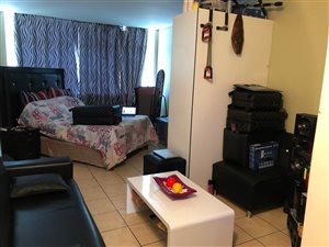 Studio Apartment in Westdene