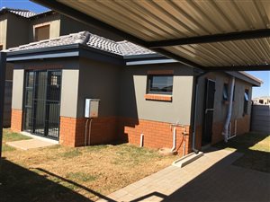3 Bed House in Leopards Rest Security Estate