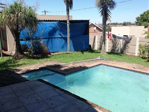 4 Bed House in Amalinda