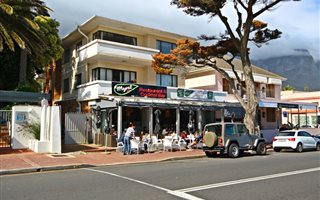 650 m² Commercial space in Camps Bay