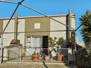 Loft in Humewood
