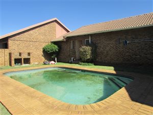 2 Bed Townhouse in Dalpark