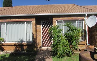 2 Bedroom Townhouse in Dalpark