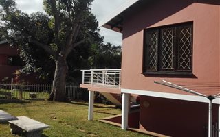 2 Bedroom Flat in Kloof