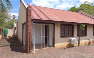 3 Bedroom House in Komatipoort