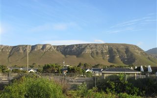 890 m² Land available in Hermanus Eastcliff