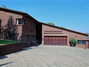 3 Bed House in Kloofendal