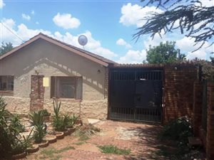 3 Bed House in Jan Niemand Park