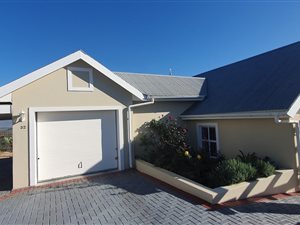 2 Bed House in Langerug