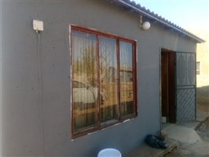2 Bed House in Soshanguve