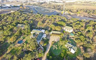 9.5 ha Land available in Kyalami AH