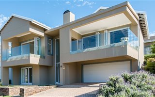 3 Bedroom House in Bowtie