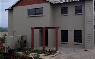 3 Bedroom House in Eldo View