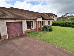 2 Bed Townhouse in Clifton Hill Estate