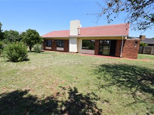 4 Bed House in Amajuba Park