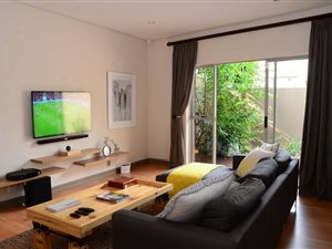 2 Bed Townhouse in Melrose North