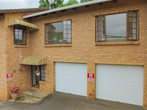 3 Bed Townhouse in Chase Valley Heights