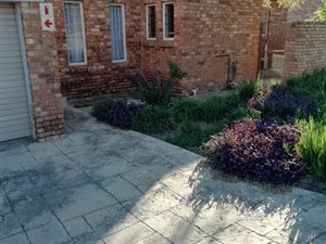 2 Bed Townhouse in Brooklands