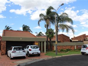 3 Bed House in Sunward Park
