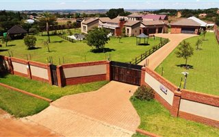 1 ha Farm in Grootfontein Estate