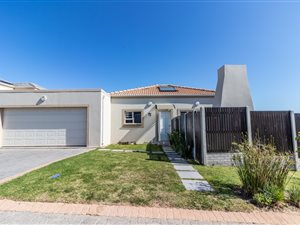 3 Bed Townhouse in Parsons Vlei