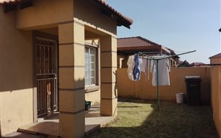 3 Bedroom Apartment in Leondale