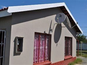 3 Bed House in Acaciaville