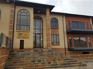 166 m² Commercial space in Honeydew