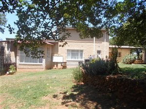 8.6 ha Farm in Zwartkop