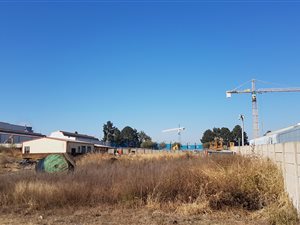 6700 m² Land available in Spartan
