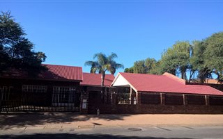 5 Bedroom House in Klerksdorp