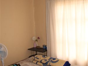 3 Bed House in Rosslyn